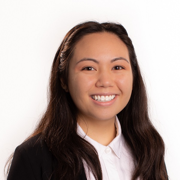 Katherine Hurst's headshot.