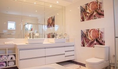 Personal mirror catalog